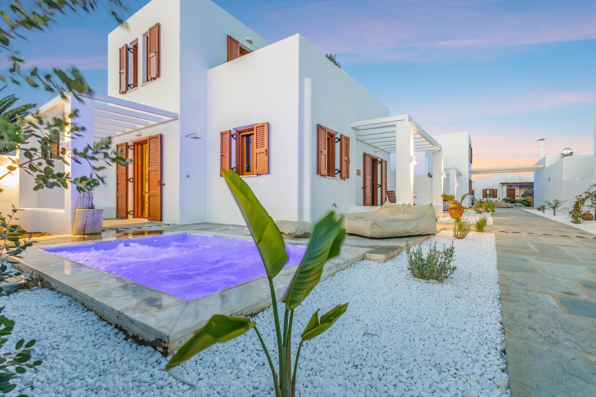 Anemonisia Skyrian Living * Skyros