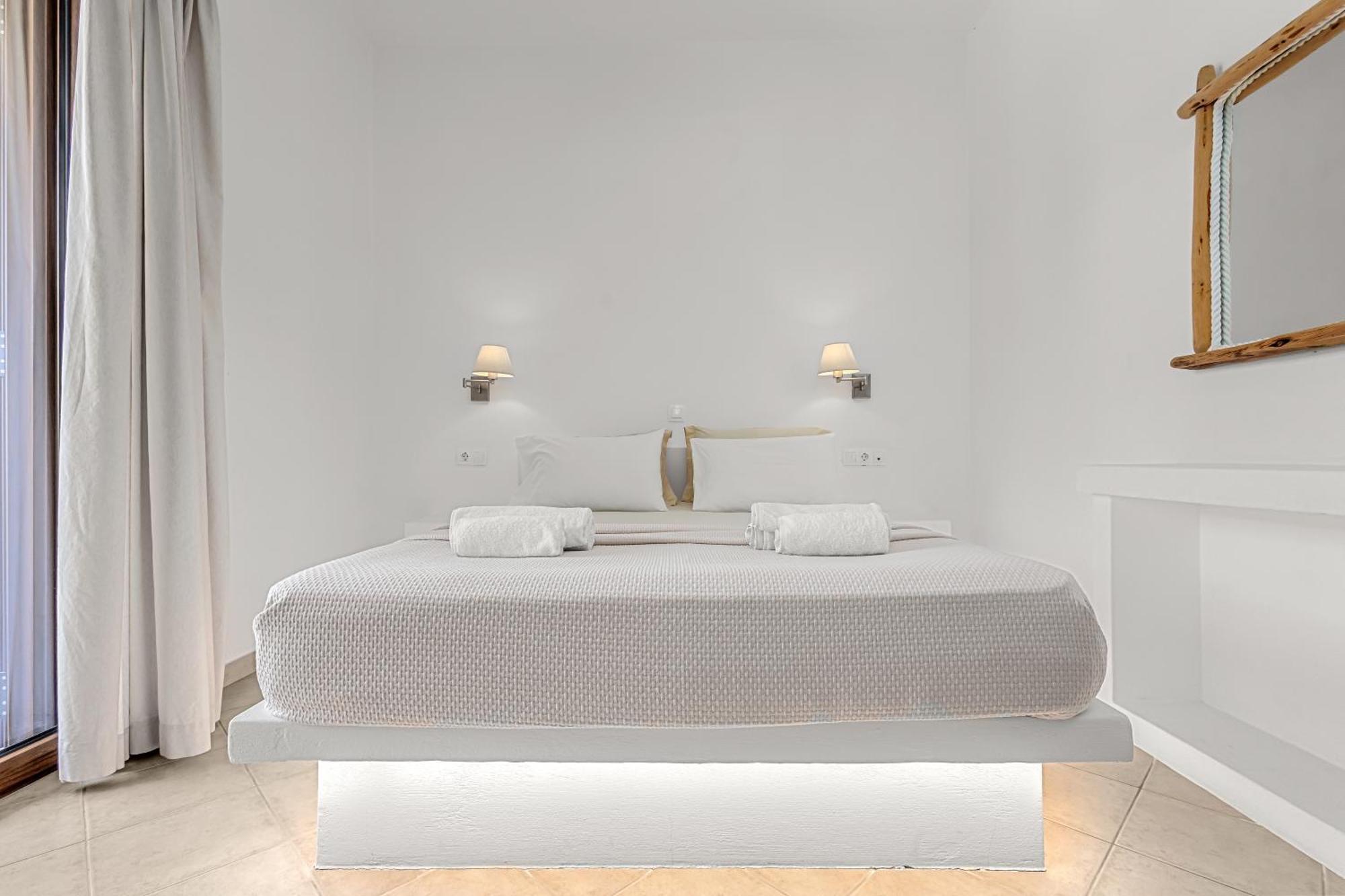 Apartment Anemonisia Skyrian Living Skyros
